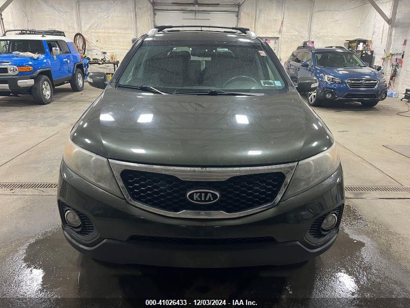 i41516336-2012-kia-sorento_6