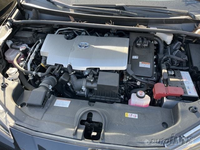 i41516732-2022-toyota-prius_19