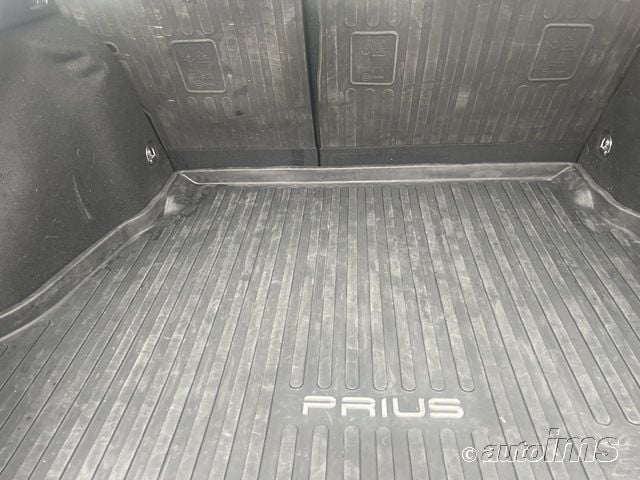 i41516738-2022-toyota-prius_10