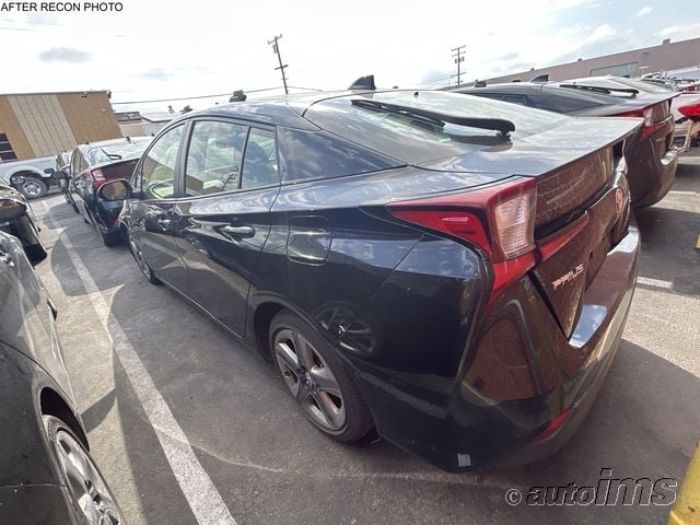 i41516754-2022-toyota-prius_12