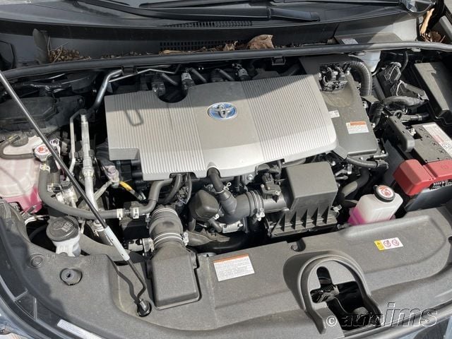 i41516767-2022-toyota-prius_4