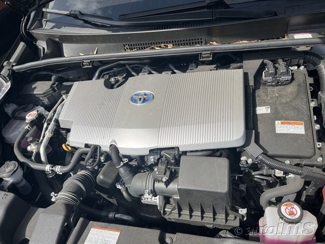 i41516768-2022-toyota-prius_4