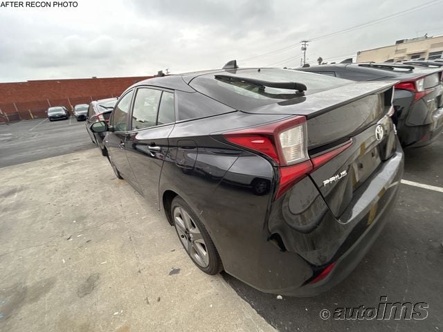 i41516776-2022-toyota-prius_7