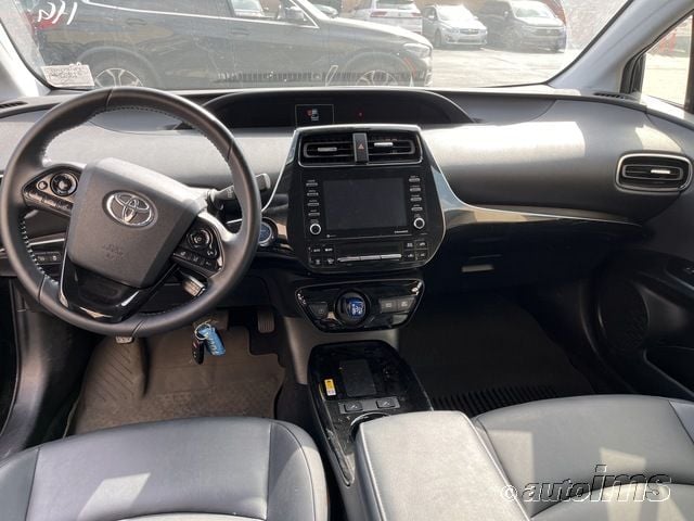 i41516779-2022-toyota-prius_14