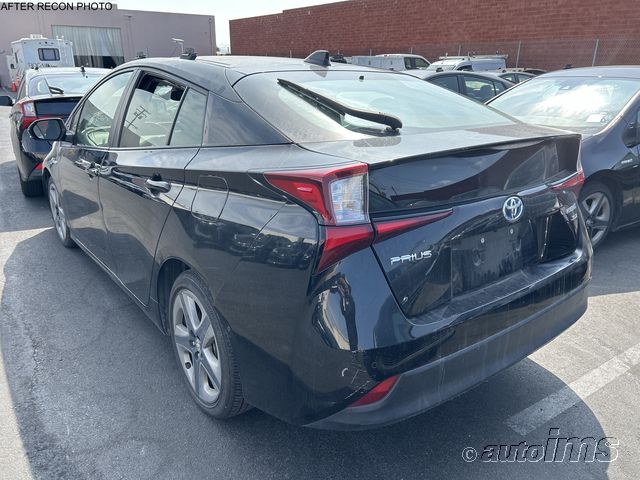 i41516779-2022-toyota-prius_5