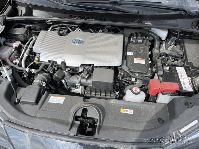 i41516779-2022-toyota-prius_9