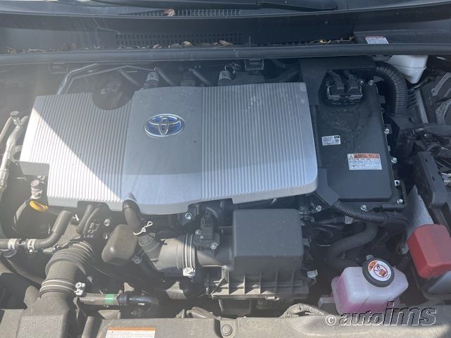 i41516785-2022-toyota-prius_8