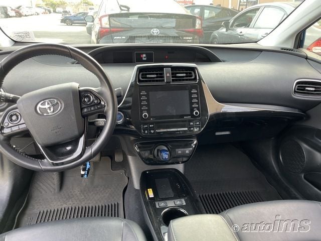 i41516790-2022-toyota-prius_5