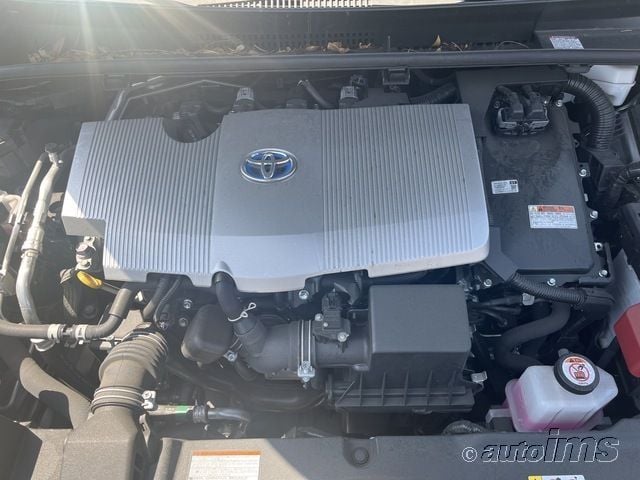 i41516828-2022-toyota-prius_12