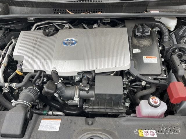 i41516832-2022-toyota-prius_15