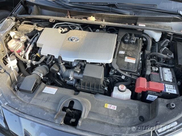 i41516837-2022-toyota-prius_9