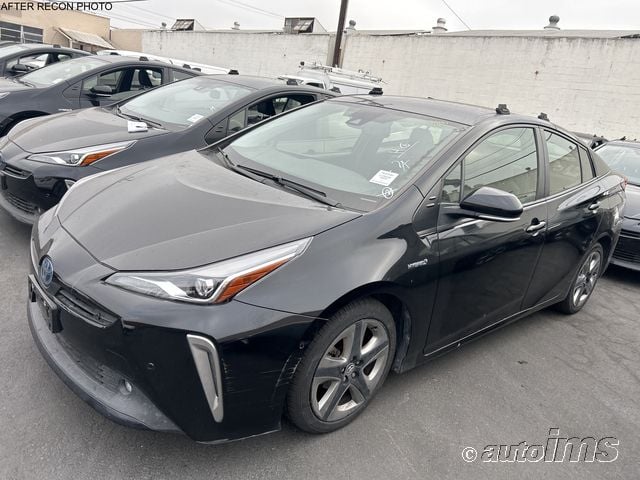 i41516845-2022-toyota-prius_10