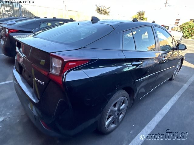 i41516850-2020-toyota-prius_17