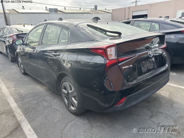 i41516855-2022-toyota-prius_2