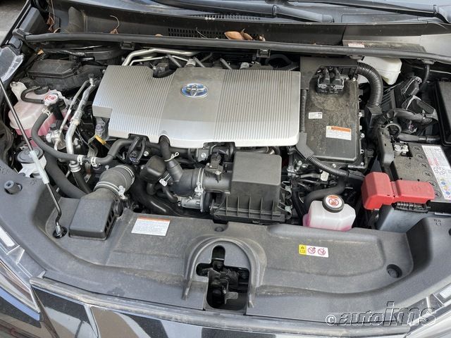 i41516863-2022-toyota-prius_4