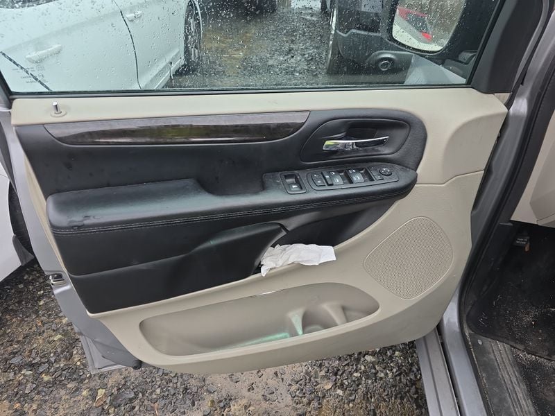 i41521275-2018-dodge-grand-caravan_16