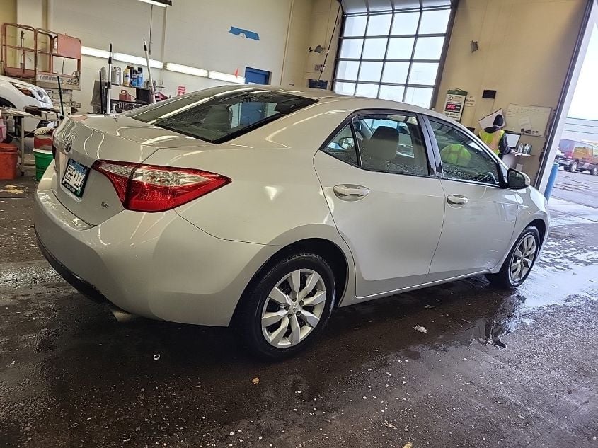 i41526686-2016-toyota-corolla_12