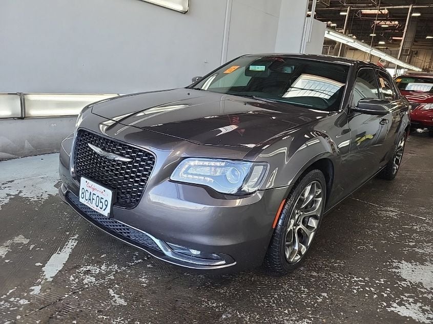 i41528710-2018-chrysler-300_14