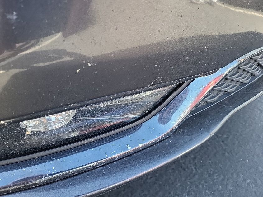 i41528710-2018-chrysler-300_32