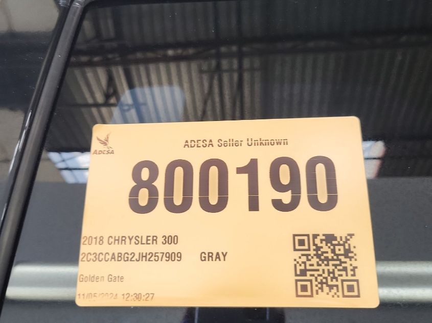 i41528710-2018-chrysler-300_7
