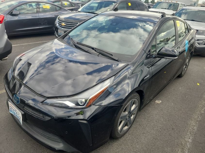 i41528750-2020-toyota-prius_7