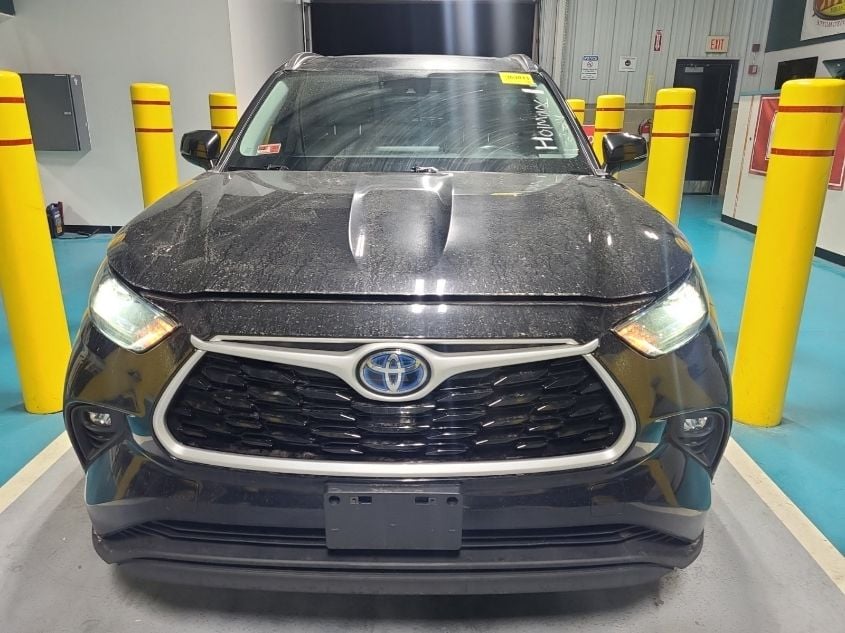 i41528807-2021-toyota-highlander_27