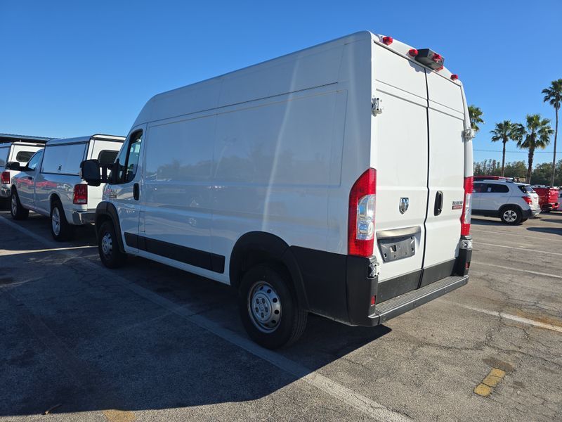 i41535494-2019-ram-promaster-1500_5