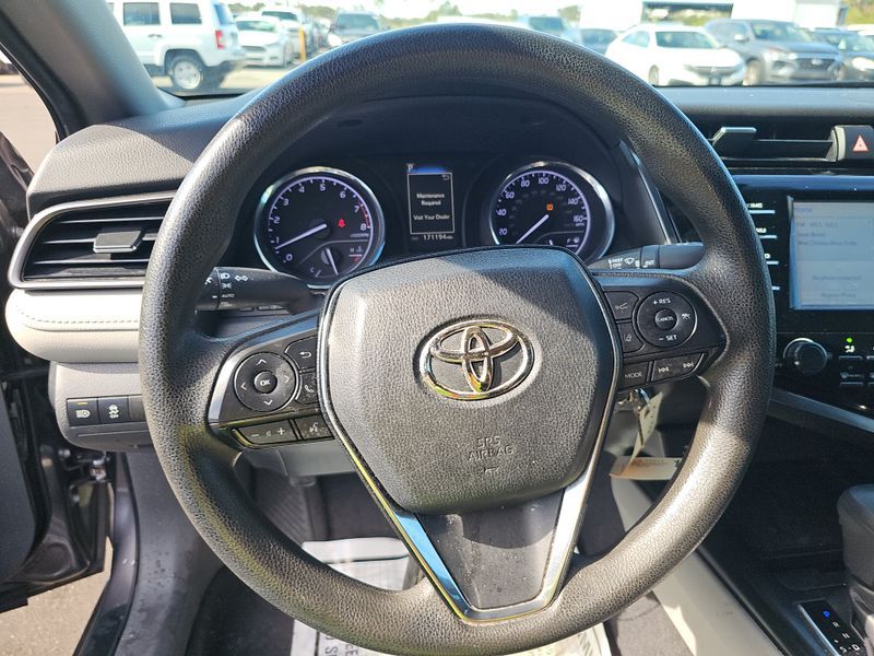 i41535503-2019-toyota-camry_14