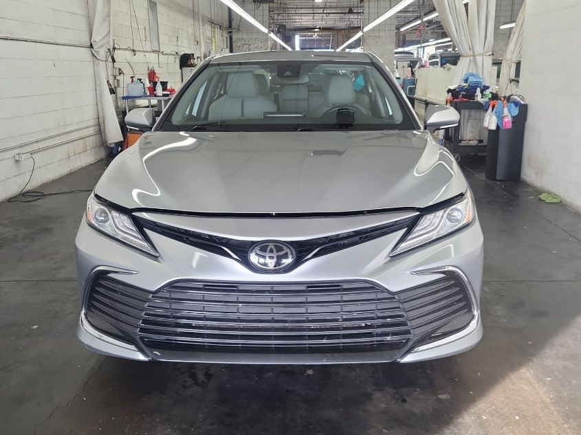 i41537163-2021-toyota-camry_14