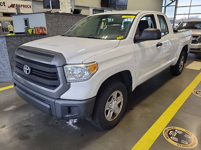 i41540439-2014-toyota-tundra_25