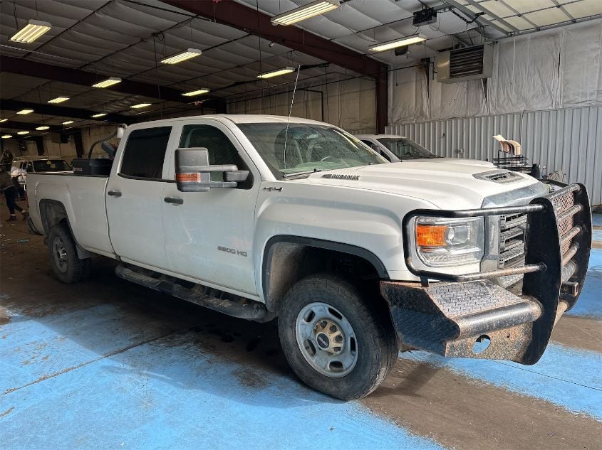 i41541486-2018-gmc-sierra_3