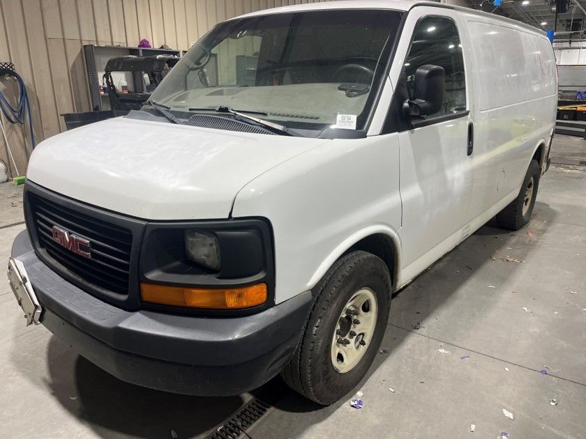 i41546593-2012-gmc-savana-2500_25