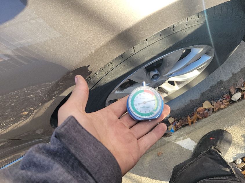 i41548417-2017-chrysler-pacifica_16
