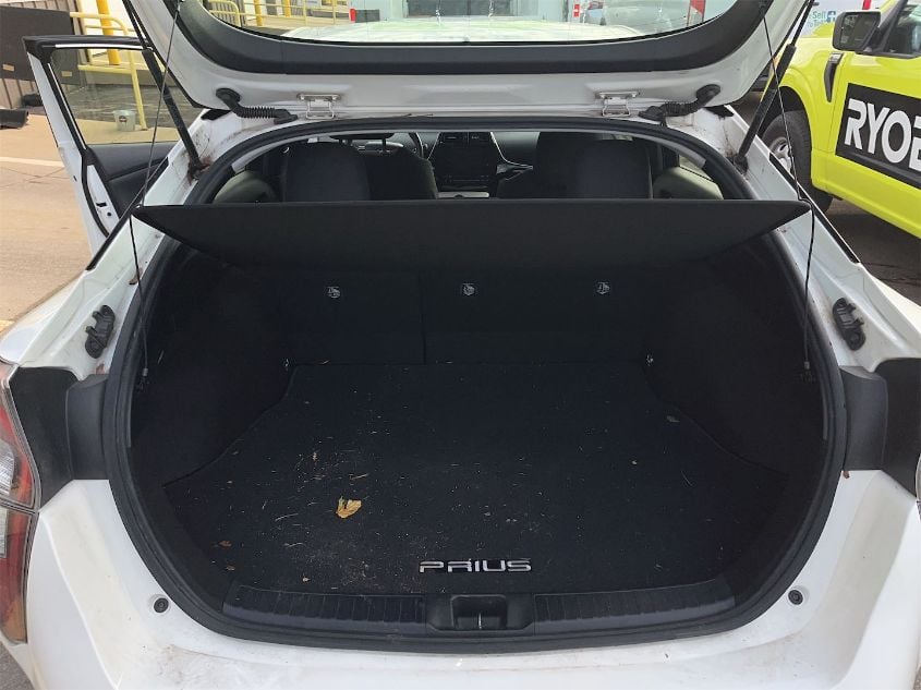 i41551049-2018-toyota-prius_7