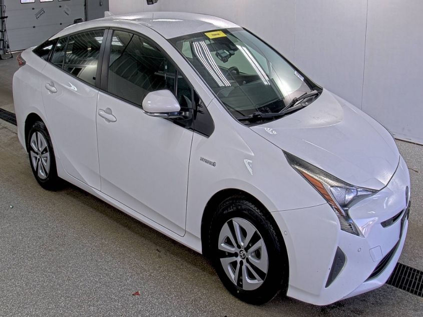 i41551049-2018-toyota-prius_8