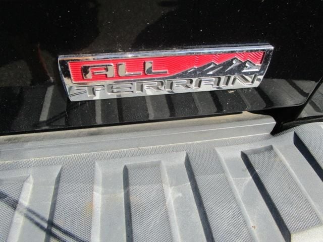 i41551116-2017-gmc-sierra-1500_5