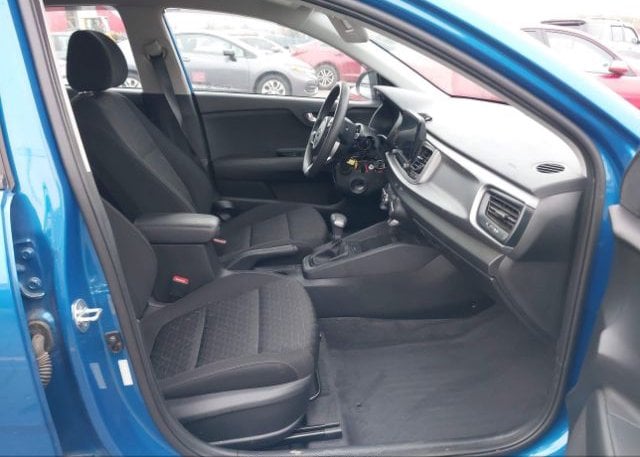 isb110079600-2021-kia-rio-5-door_5