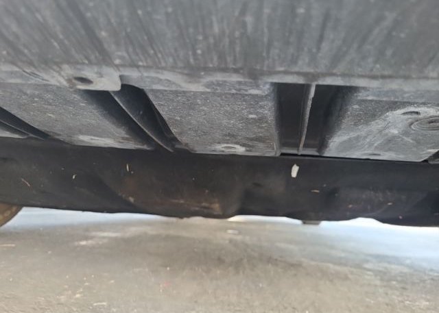 isb111461854-2015-ford-transit-connect_14