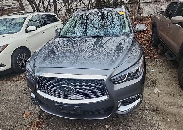 isb115478615-2020-infiniti-qx60_14