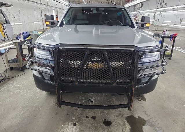 isb140182862-2018-chevrolet-silverado_39