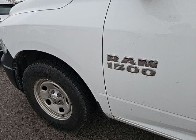 isb150913089-2018-ram-1500_5