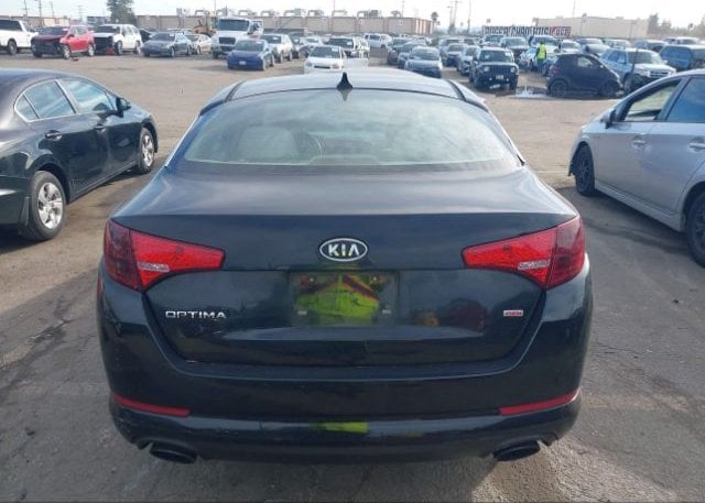 isb151550279-2012-kia-optima_16