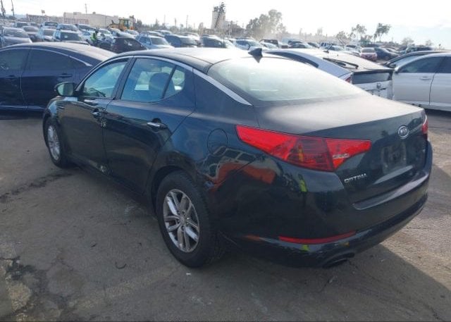 isb151550279-2012-kia-optima_3