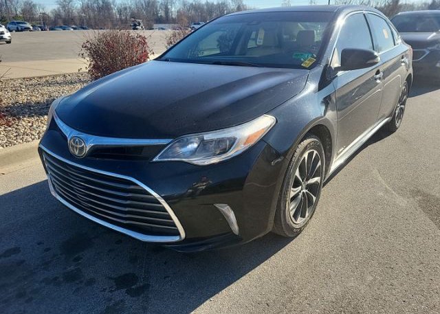 isb177882862-2018-toyota-avalon-hybrid_10