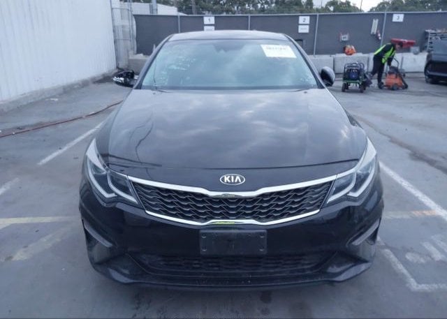 isb182313738-2019-kia-optima_12