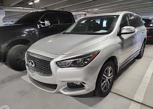 isb184229156-2020-infiniti-qx60_2