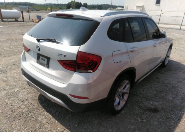 isb188085643-2014-bmw-x1_4