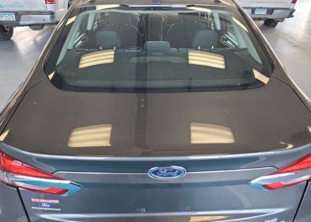 isb194391044-2019-ford-fusion-hybrid_5