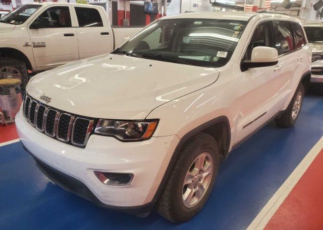 isb194947612-2017-jeep-grand-cherokee_2