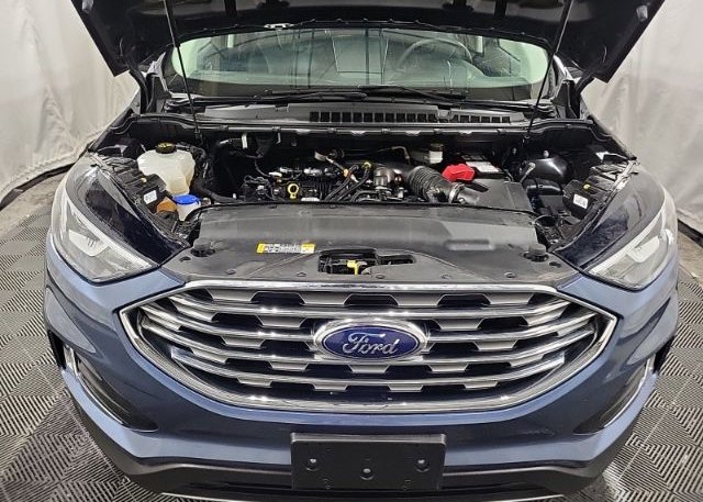 isb196934254-2019-ford-edge_4